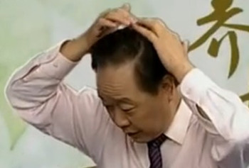 百會(huì)穴的位置和取穴方法