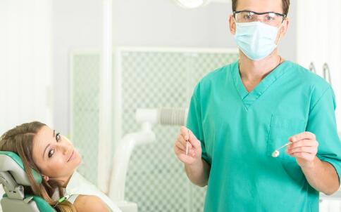 牙痛按摩哪個穴位 牙痛怎么快速止痛 牙痛按摩止痛